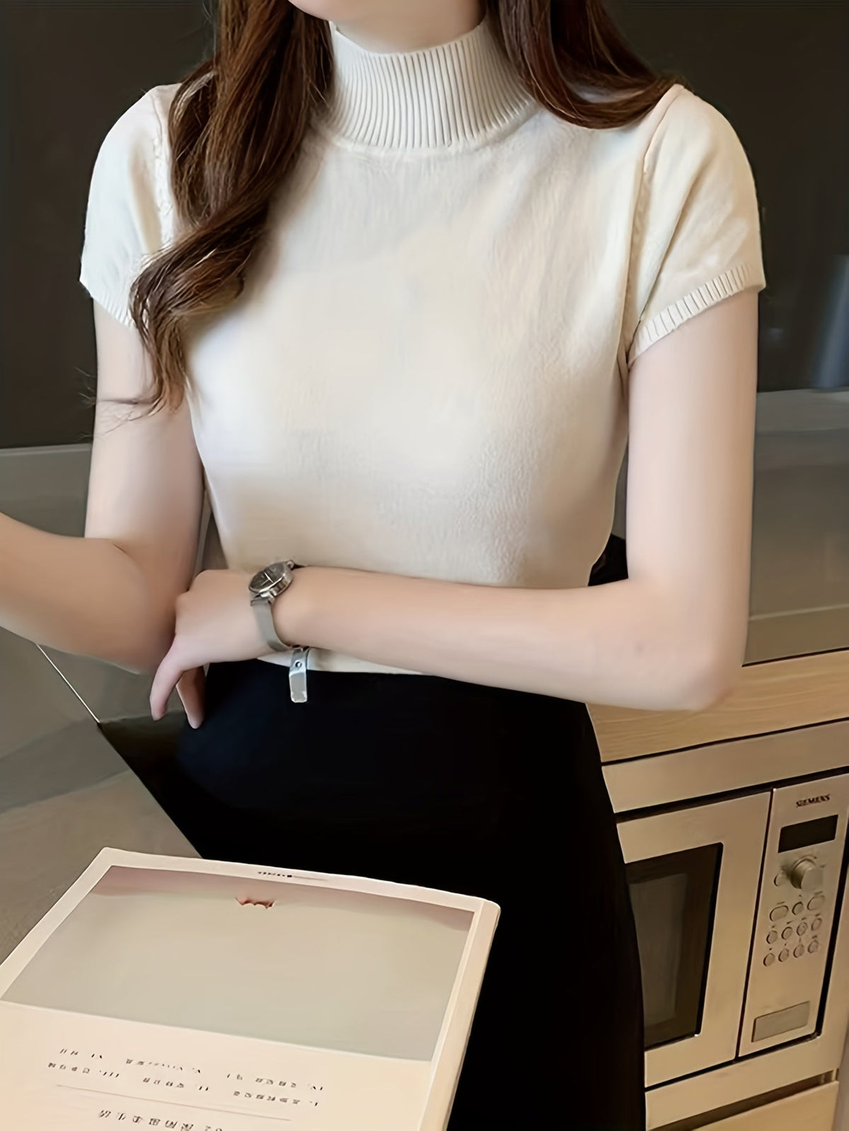 Elegancki Top z Półgolfem