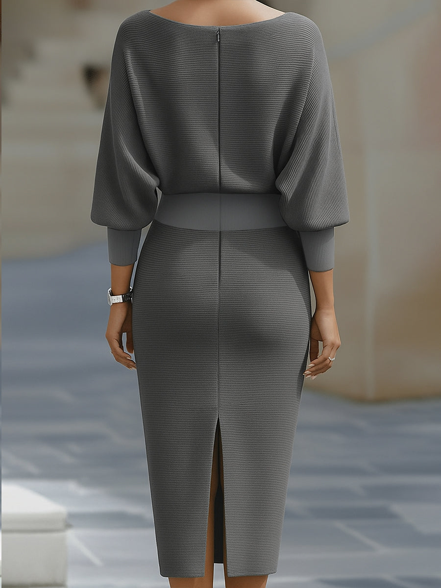 Elegancka Midi Sukienka z Okrągłym Dekoltem